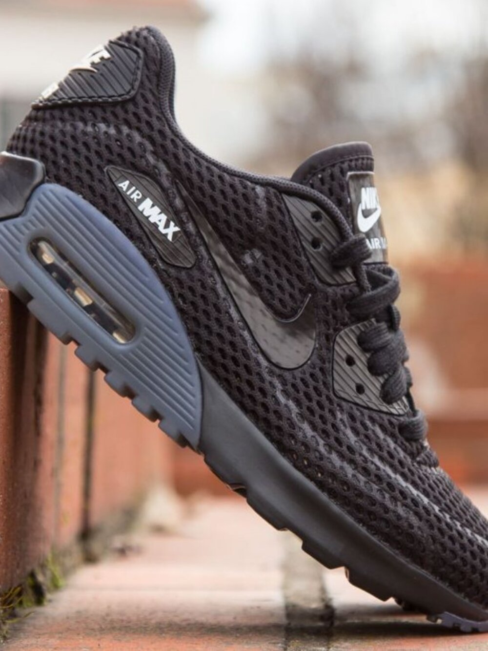 NIKE AIR MAX 90S ULTRA BREATHE WOMEN US SIZE 9.5 GREAT CONDITION